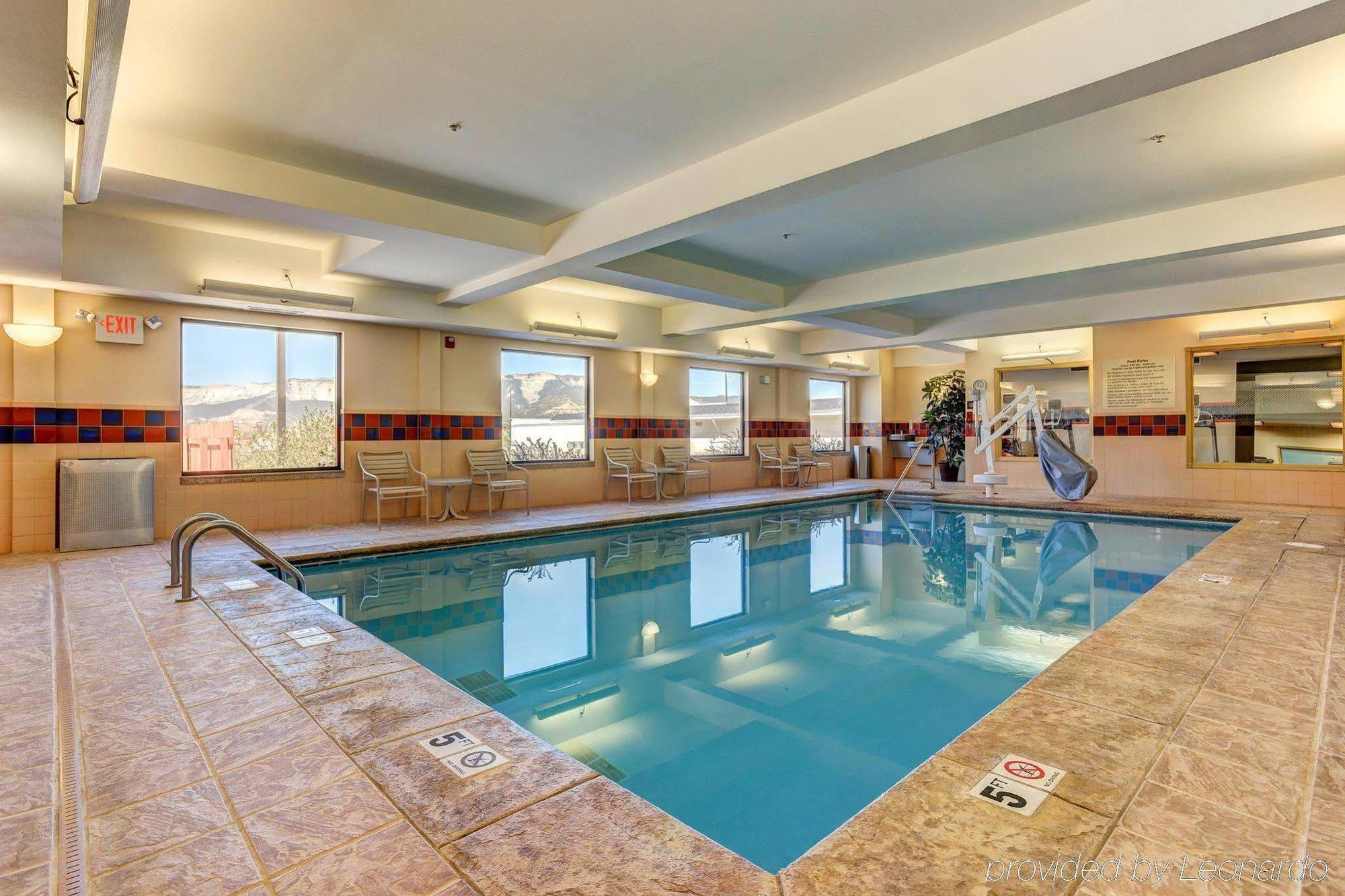 Hampton Inn & Suites Rifle Buitenkant foto